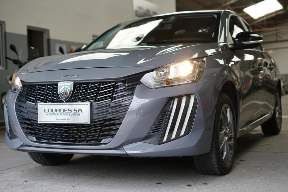 Peugeot 208 Todas las Versiones — foto 4